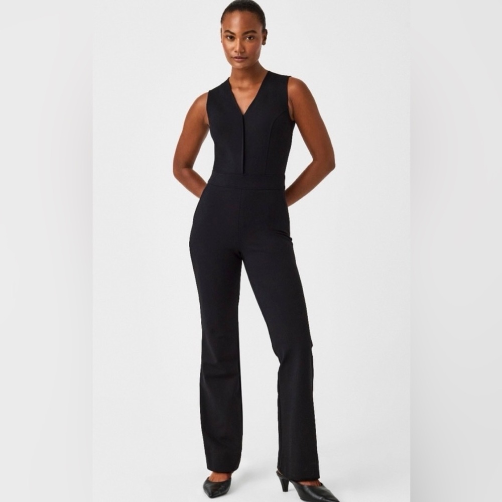 NWT SPANX Classic Black Perfect Sleeveless Jumpsuit Size XL